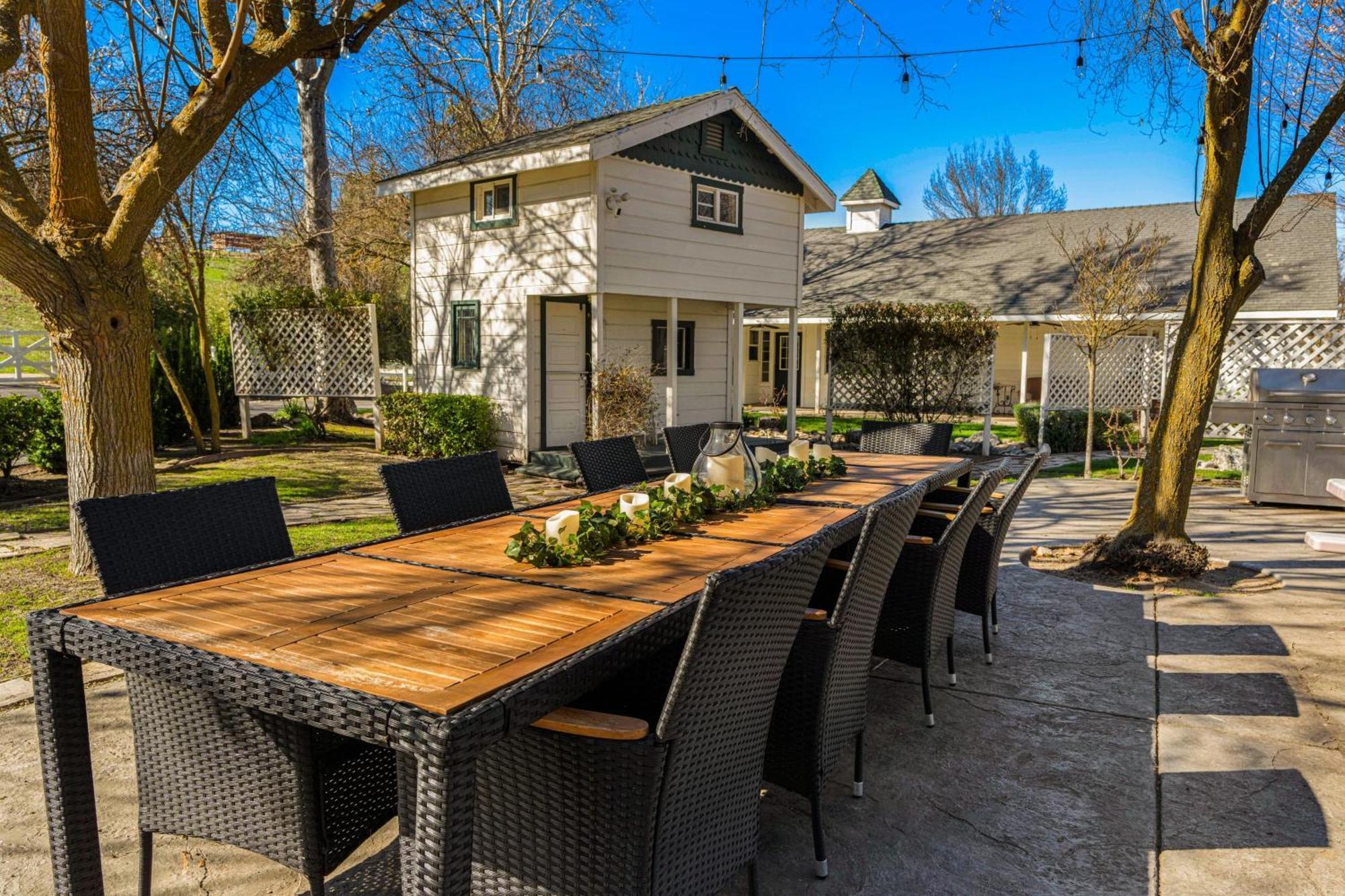 Victorian Manor In Paso Robles Wine Country Pool Hot Tub Firepit Tennis Court Sleeps 28 Екстер'єр фото